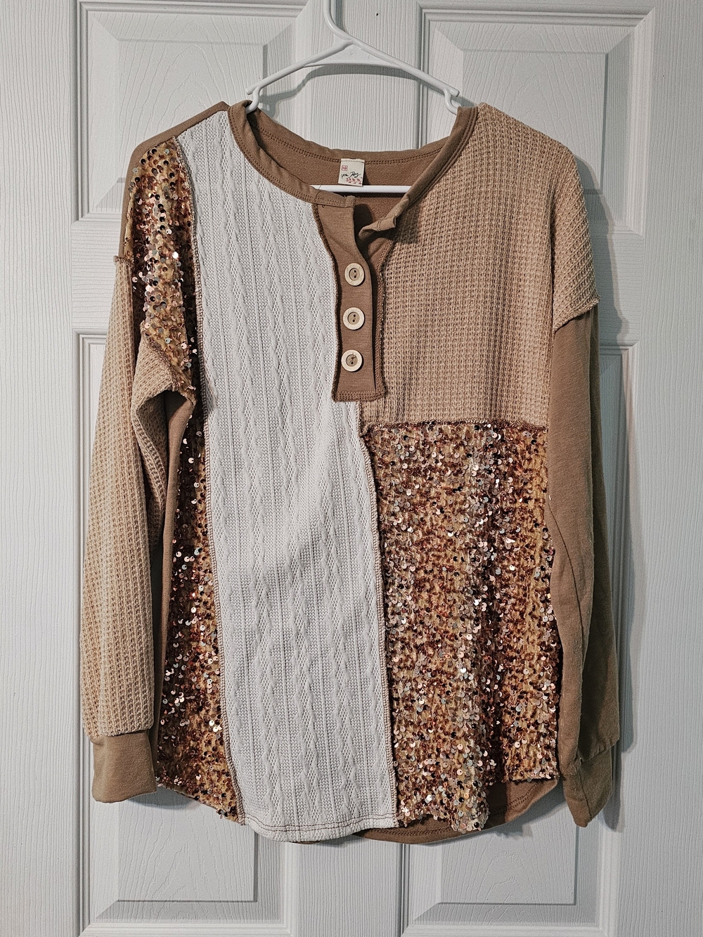 7th Ray Patchwork Sequin Henley Top in Tan & White